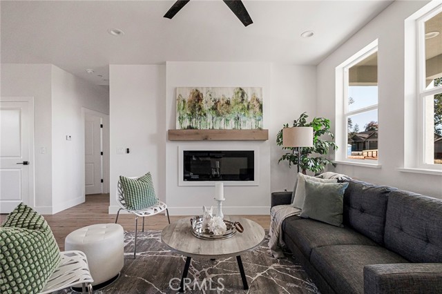 Detail Gallery Image 8 of 40 For 471 Crestwood Dr, Paradise,  CA 95969 - 2 Beds | 1/1 Baths