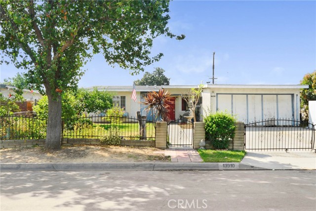 Detail Gallery Image 1 of 1 For 13910 Homeward St, La Puente,  CA 91746 - 4 Beds | 2 Baths