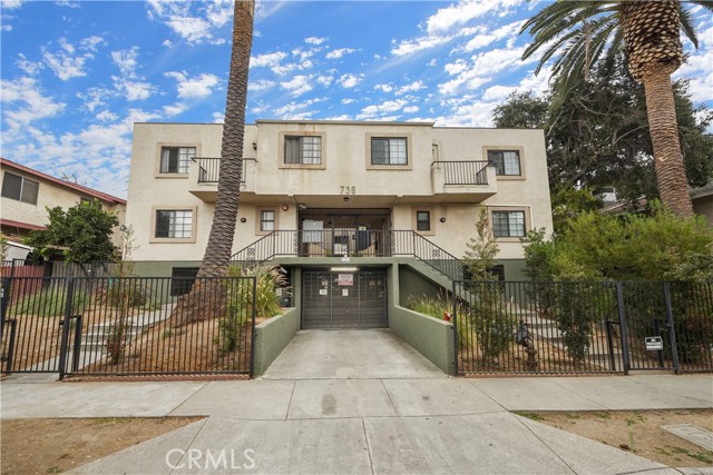 Detail Gallery Image 32 of 40 For 736 N Garfield Ave #107,  Pasadena,  CA 91104 - 3 Beds | 2/1 Baths