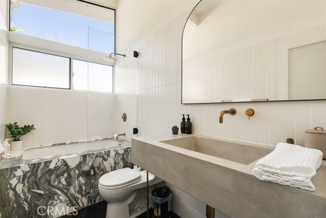 Detail Gallery Image 12 of 21 For 965 E Twin Palms, Palm Springs,  CA 92264 - 3 Beds | 2 Baths