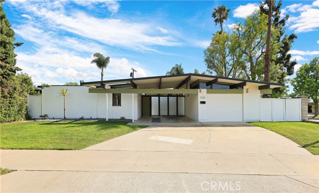 Front Image Thumbnail for CRIV26076201