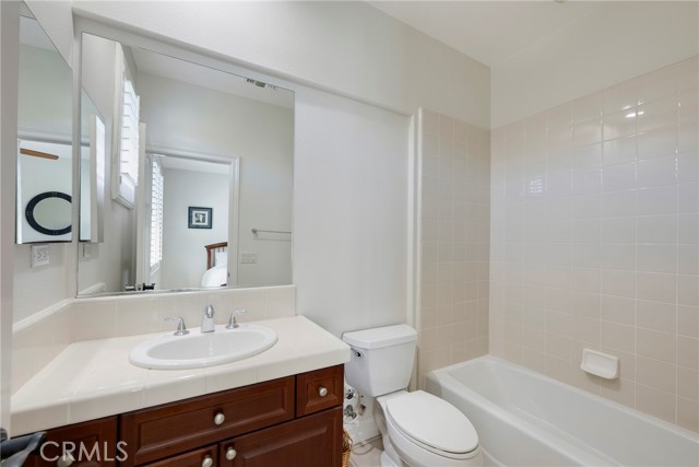 3836 Jutland Lane, Yorba Linda CA: https://media.crmls.org/medias/e6909969-e0c0-4d97-8cae-5c94749c1971.jpg