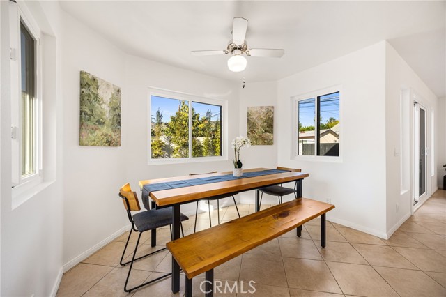 Detail Gallery Image 11 of 27 For 109 E 9th, Azusa,  CA 91702 - 4 Beds | 3 Baths