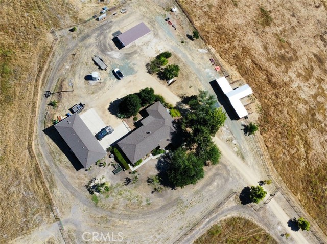 7491 Kingsbury Road, Templeton CA: https://media.crmls.org/medias/e6918e09-7b19-48d7-a47c-966ff8ee3658.jpg