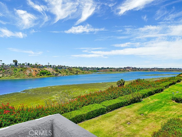 Detail Gallery Image 29 of 30 For 305 Avenida Cerritos, Newport Beach,  CA 92660 - 3 Beds | 2/1 Baths