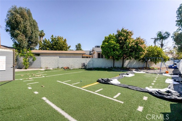 4732 Eagle Rock Boulevard, Los Angeles CA: https://media.crmls.org/medias/e692c295-4026-4b01-b45e-0284afcff748.jpg