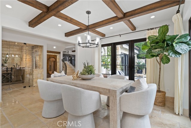 Detail Gallery Image 7 of 66 For 110 via Trieste, Newport Beach,  CA 92663 - 5 Beds | 5/1 Baths