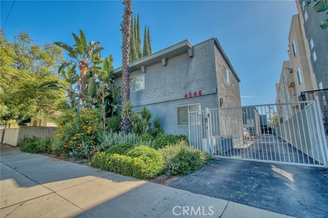 4546 Murietta AVE Unit: 211