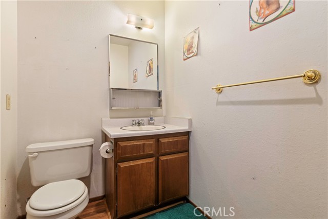 Detail Gallery Image 11 of 18 For 3944 Country Club Dr, Lucerne,  CA 95458 - 3 Beds | 1/1 Baths