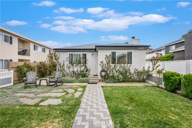 2222 Curtis Avenue, Redondo Beach CA: https://media.crmls.org/medias/e695ed1f-a4a6-4259-b4a6-2708d7393f56.jpg