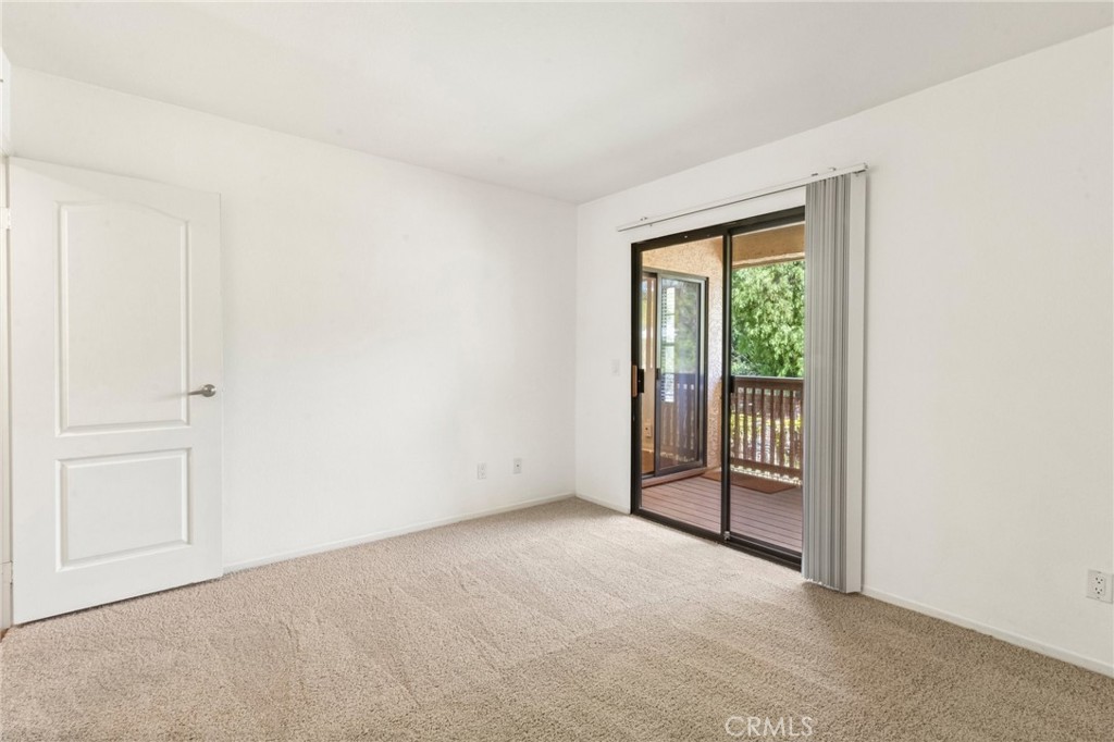 12059 Alta Carmel Court - photo 20