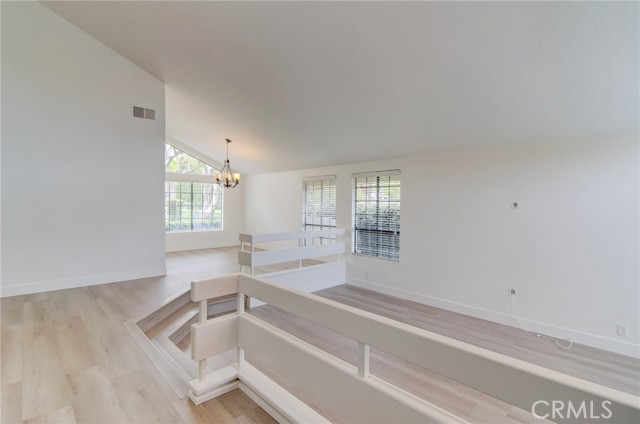 Detail Gallery Image 3 of 36 For 27 Earlymorn, Irvine,  CA 92614 - 4 Beds | 2/1 Baths