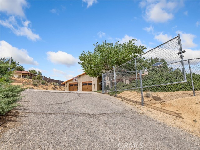 Detail Gallery Image 5 of 45 For 18728 Plumas St, Hesperia,  CA 92345 - 4 Beds | 2 Baths
