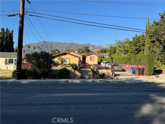 Detail Gallery Image 15 of 15 For 419 W Altadena Dr, Altadena,  CA 91001 - – Beds | – Baths