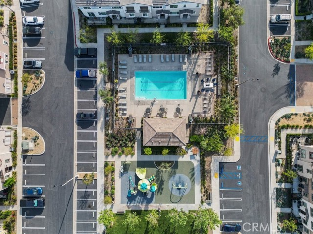 Detail Gallery Image 21 of 23 For 16502 Casa Grande #516,  Fontana,  CA 92336 - 3 Beds | 2/1 Baths