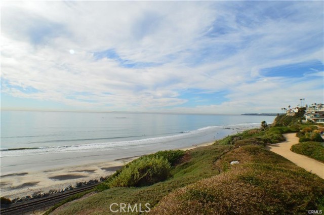 Detail Gallery Image 10 of 21 For 409 Arenoso Lane #1,  San Clemente,  CA 92672 - 2 Beds | 2 Baths