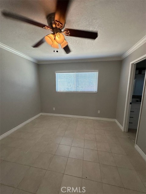 Detail Gallery Image 5 of 10 For 25127 Yucca Dr, Moreno Valley,  CA 92553 - 4 Beds | 2 Baths