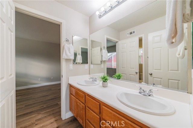 Detail Gallery Image 26 of 38 For 14236 Pointer Loop, Corona,  CA 92880 - 5 Beds | 4 Baths