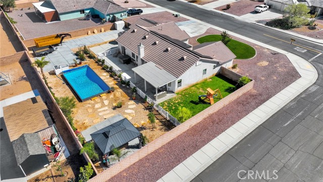 21152 Reliance, Apple Valley CA: https://media.crmls.org/medias/e699e3ff-5d4b-49d8-8bfd-c8d3c4ec8bd9.jpg