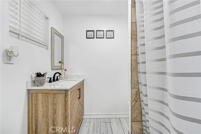 Detail Gallery Image 33 of 33 For 810 E 87th, Los Angeles,  CA 90002 - 4 Beds | 2 Baths