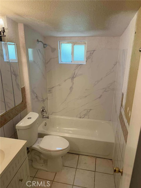 Detail Gallery Image 5 of 13 For 9154 Laurel Ave, Fontana,  CA 92335 - 6 Beds | 2 Baths