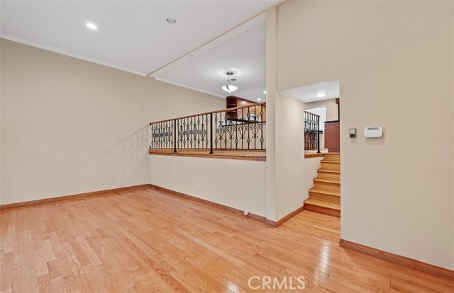 Detail Gallery Image 13 of 44 For 17937 Magnolia Bld #18,  Encino,  CA 91316 - 2 Beds | 3 Baths