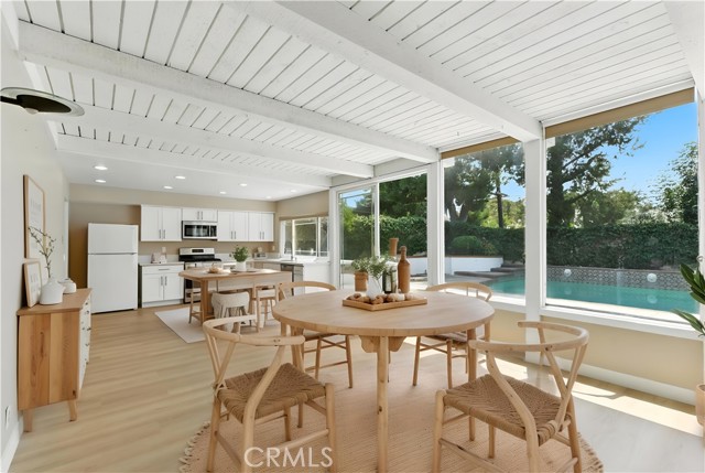 24446 Corta Cresta Drive, Lake Forest CA: https://media.crmls.org/medias/e69d20dc-f766-4047-82c0-df6ba1adac82.jpg