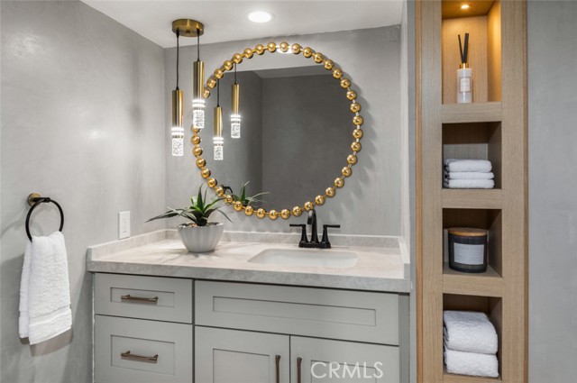 Detail Gallery Image 34 of 40 For 22576 Lake Forest Lane, Lake Forest,  CA 92630 - 4 Beds | 2/1 Baths