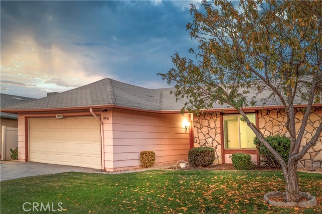 Detail Gallery Image 2 of 15 For 28030 Pebble Beach Dr, Menifee,  CA 92586 - 2 Beds | 2 Baths