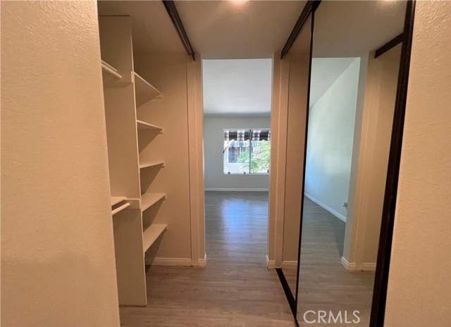 193 Stanford Court, Irvine CA: https://media.crmls.org/medias/e69ebadd-f455-4e85-91e6-1b8fae06e889.jpg