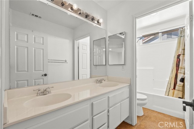 29513 Blake Way, Canyon Country CA: https://media.crmls.org/medias/e6a00727-9556-4d4f-b2f9-b7e67024a4e3.jpg