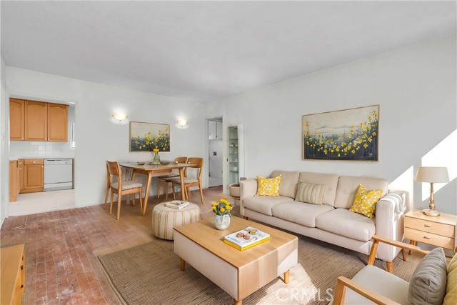 13906 Truro photo 10