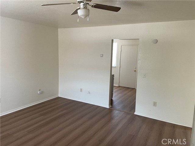 Detail Gallery Image 3 of 17 For 316 Maxine Ave, Barstow,  CA 92311 - 2 Beds | 1 Baths