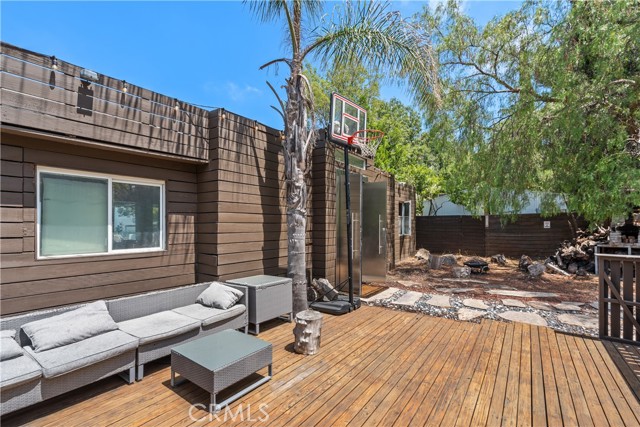 Detail Gallery Image 34 of 43 For 7241 Woodrow Wilson Dr, Los Angeles,  CA 90068 - 2 Beds | 2 Baths