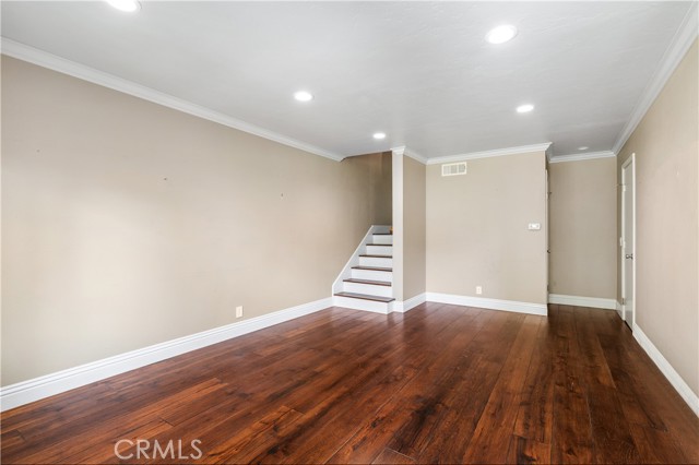 Detail Gallery Image 8 of 36 For 5497 E Willow Woods Ln #C,  Anaheim,  CA 92807 - 3 Beds | 1/1 Baths