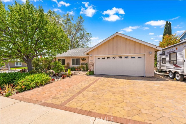 2303 Shergra Place photo 2