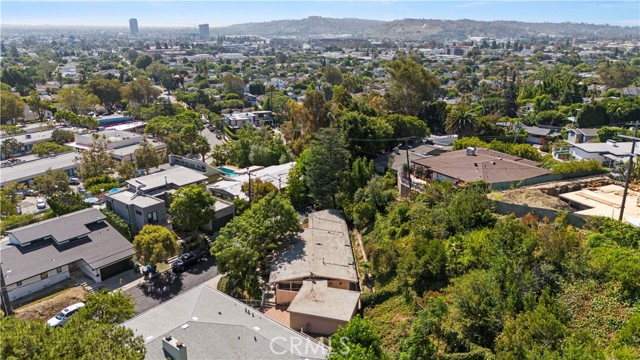 Detail Gallery Image 12 of 36 For 2869 Anchor Ave, Los Angeles,  CA 90064 - 3 Beds | 2 Baths