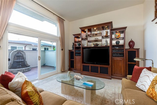 110 Prospect Avenue, Redondo Beach, California 90277, 3 Bedrooms Bedrooms, ,2 BathroomsBathrooms,Residential,Sold,Prospect,SB17007190