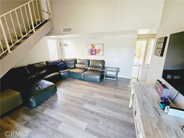 Detail Gallery Image 14 of 37 For 5000 Nordic Dr #1,  Bakersfield,  CA 93309 - 3 Beds | 2 Baths