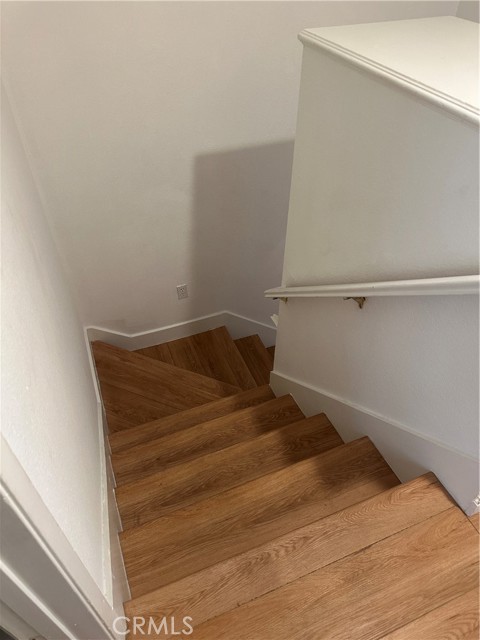 Detail Gallery Image 10 of 19 For 21931 Burbank #46,  Woodland Hills,  CA 91367 - 2 Beds | 2/1 Baths