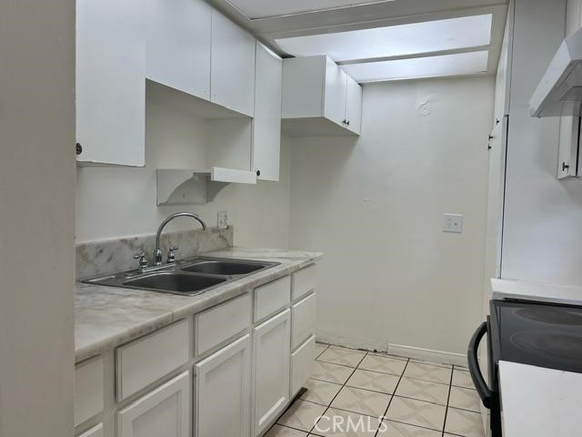 12760 Judd Street, Pacoima CA: https://media.crmls.org/medias/e6a7c2bf-318b-4953-b214-95be07f6529a.jpg