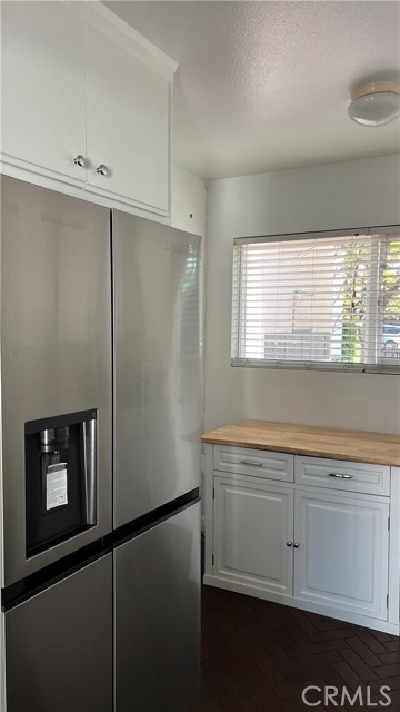 Detail Gallery Image 11 of 18 For 1745 Selby Ave #5,  Los Angeles,  CA 90024 - 2 Beds | 3 Baths