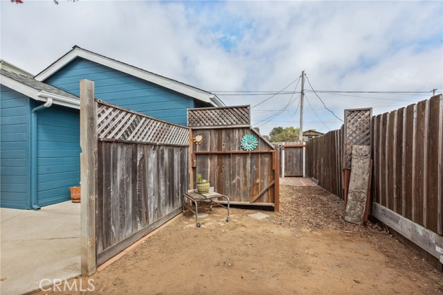 Detail Gallery Image 34 of 63 For 1223 7th, Los Osos,  CA 93402 - 3 Beds | 2/1 Baths