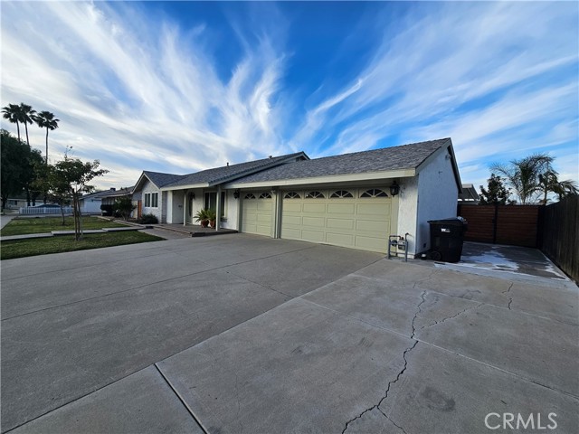 Image 2 for 1131 Daffodil St, Corona, CA 92882