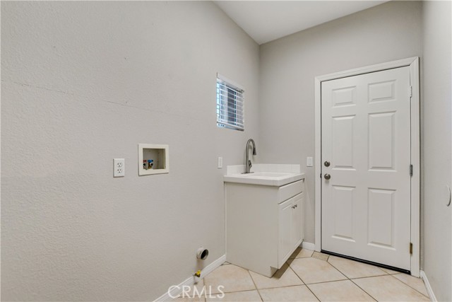 Detail Gallery Image 30 of 75 For 18614 Glass Mountain Dr, Riverside,  CA 92504 - 4 Beds | 3/1 Baths