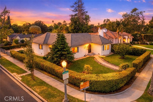 Front Image Thumbnail for CRWS26064138