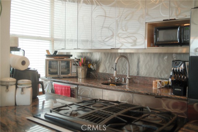 455 E Ocean Boulevard, Long Beach CA: https://media.crmls.org/medias/e6a97f92-7474-4a3b-b944-22d8487478ed.jpg