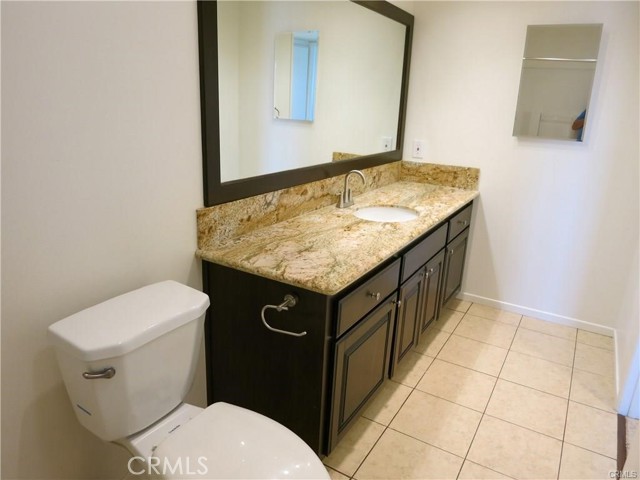 Detail Gallery Image 32 of 61 For 15819 Prairie, Lawndale,  CA 90260 - 2 Beds | 2 Baths