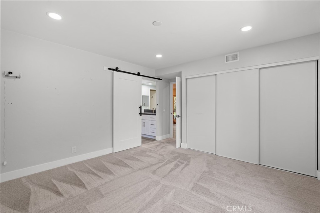 MLS #OC25155618 img 21