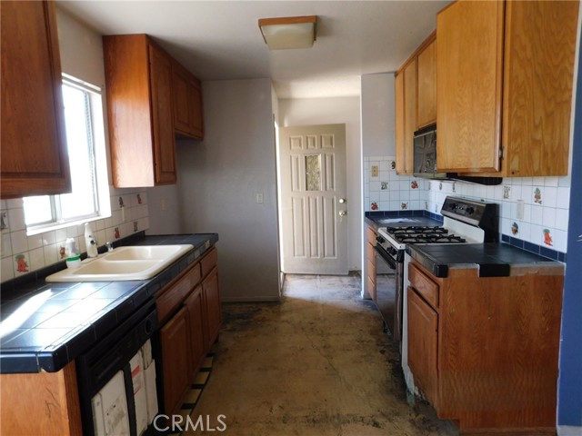 Detail Gallery Image 7 of 24 For 71762 El Paseo, Twentynine Palms,  CA 92277 - 3 Beds | 2 Baths